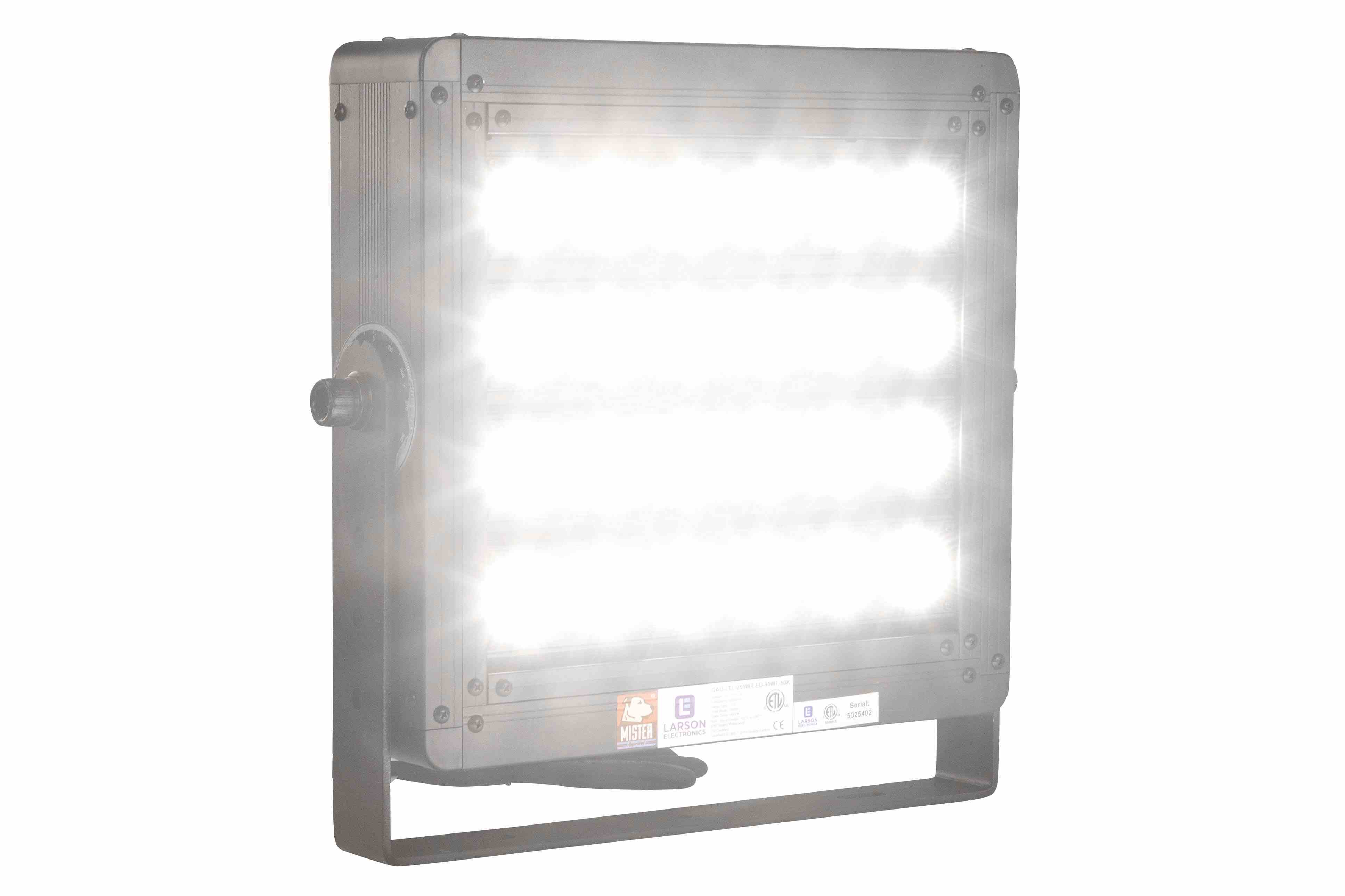 Larson Electronics - 240W High Intensity LED Light - 32,400 Lumens ...