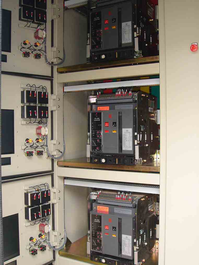 Larson Electronics - 2.5 MVA AC Electronic Load Bank - 12470V Rated, 3 ...
