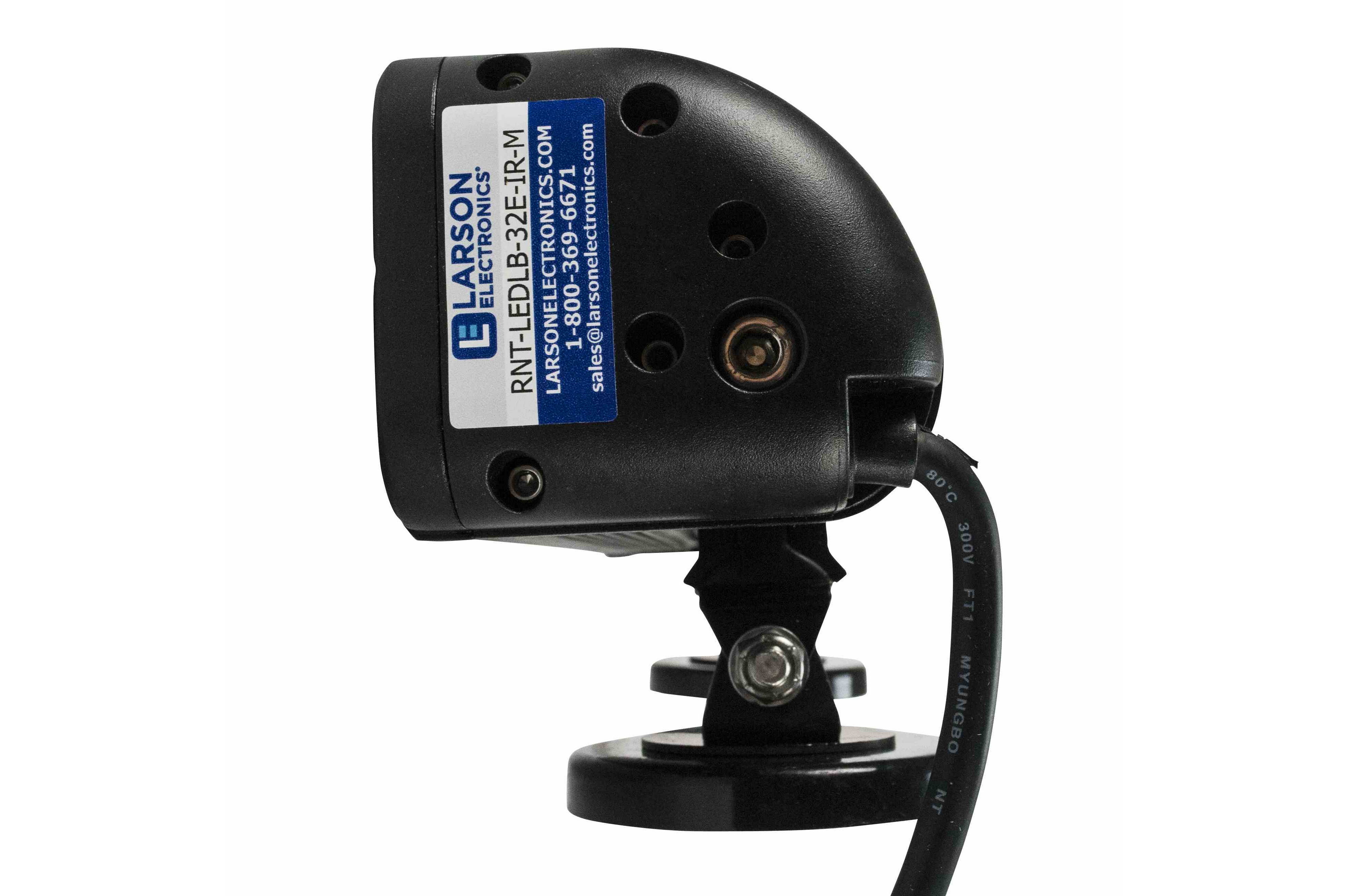 Larson Electronics - LED Light Emitter w/ Magnetic Base - 32, 3-Watt ...