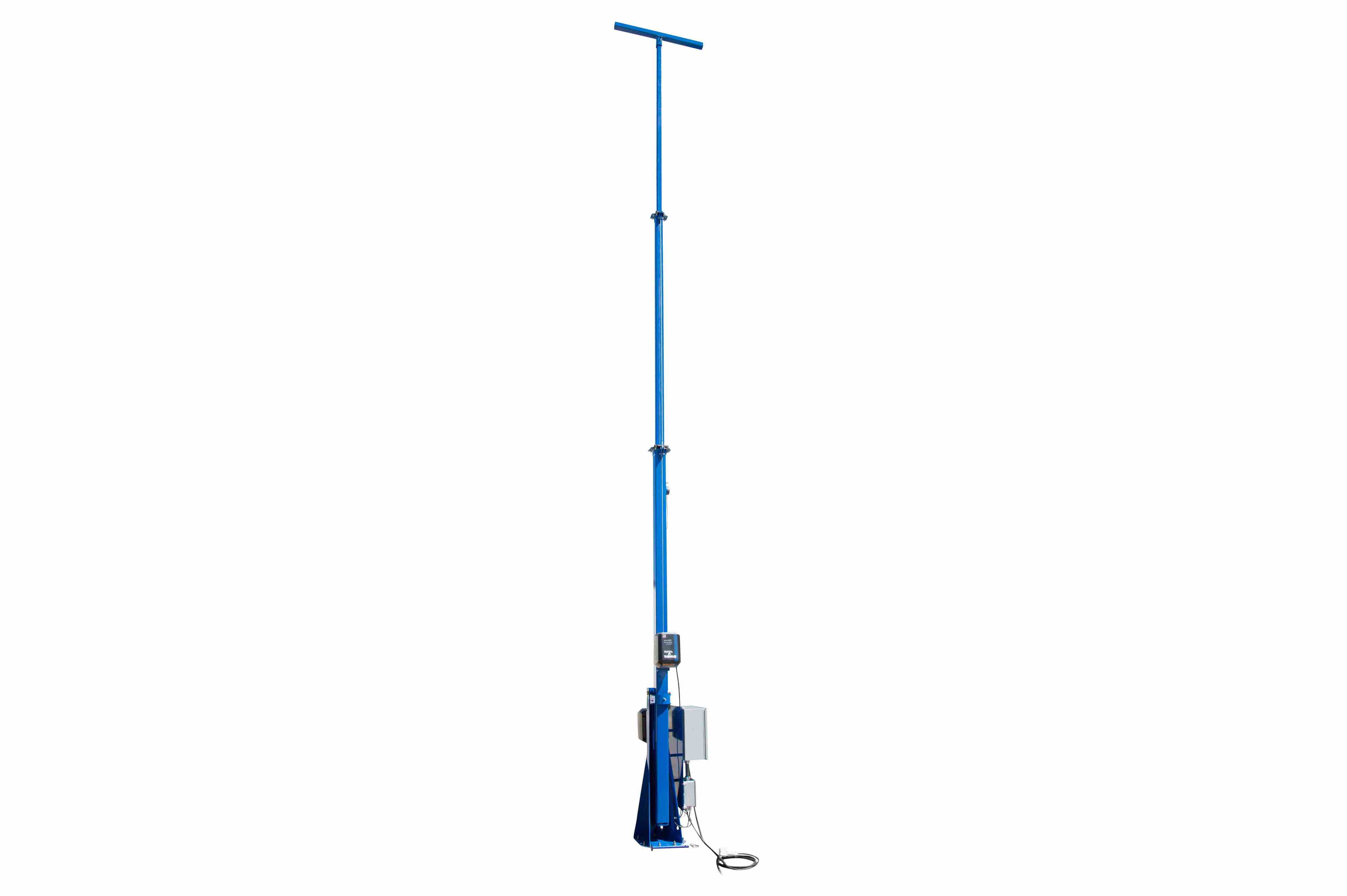 Larson Electronics - 35' Light Mast w/ Electric Winch Operation - 5 ...