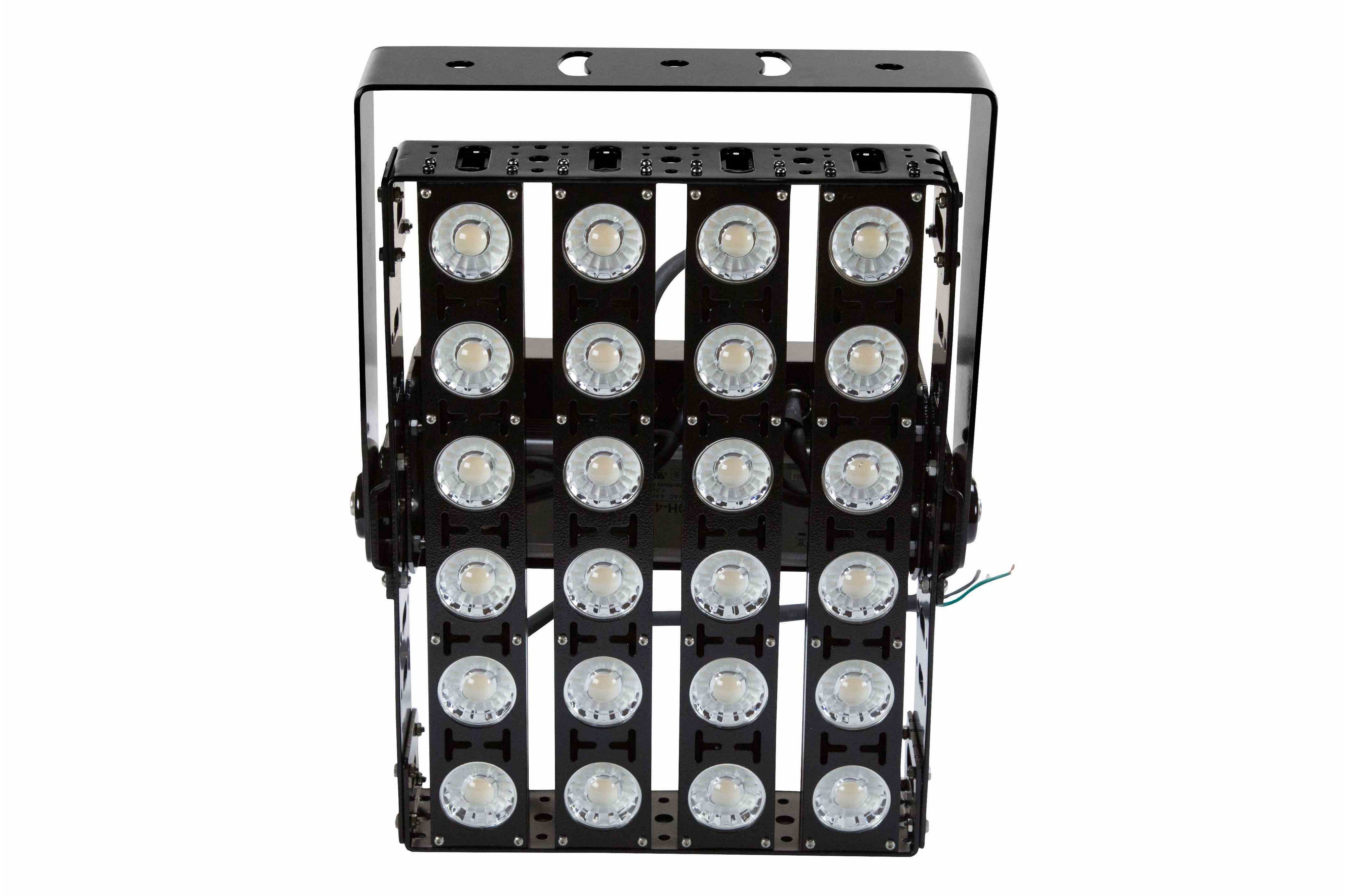 Larson Electronics - 300W High Intensity LED Light - 40,500 Lumens ...