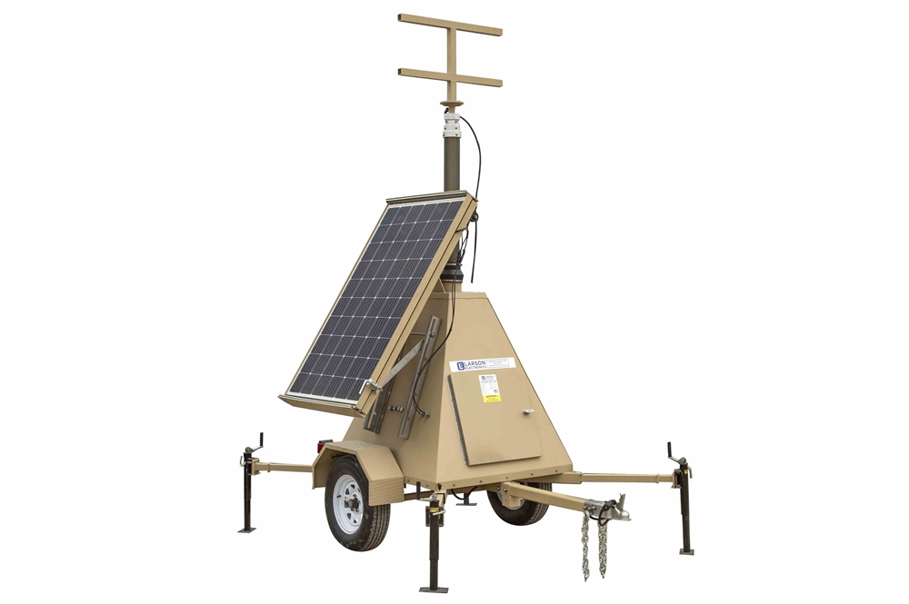 Larson Electronics - 600 Watt Solar Power Generator with Light