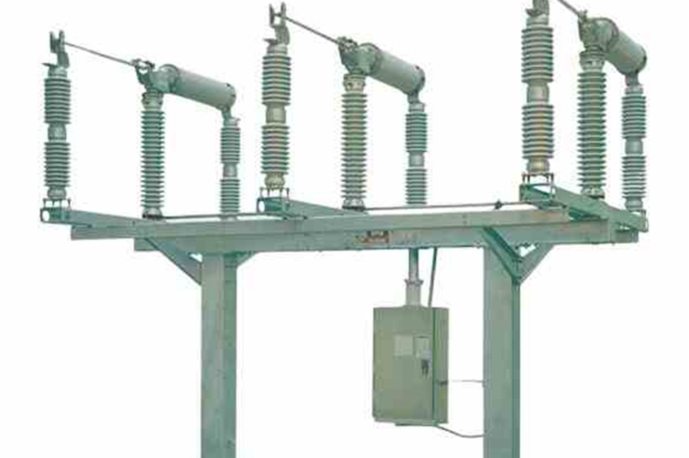 Larson Electronics - 72.5 kV SF6 Circuit Switcher, 2000 Amp, 69 kV 3PH ...