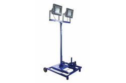 *RENTAL* 300W Hazardous Location Extendible LED Light Tower w/ Wheels - C1D2 - 120-277VAC