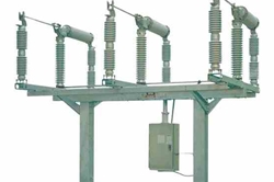 115 kV SF6 Capacitor Bank Circuit Switcher, 650 Amp, 3-Pole, Structure Base Mount, 43 MVAR
